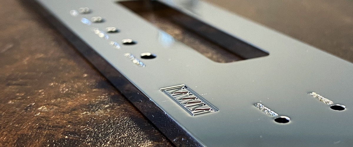 3-D-CNC Gravuren in Aluminium, Kupfer, Messing, Bronze, NE-Metallen und Kunststoff